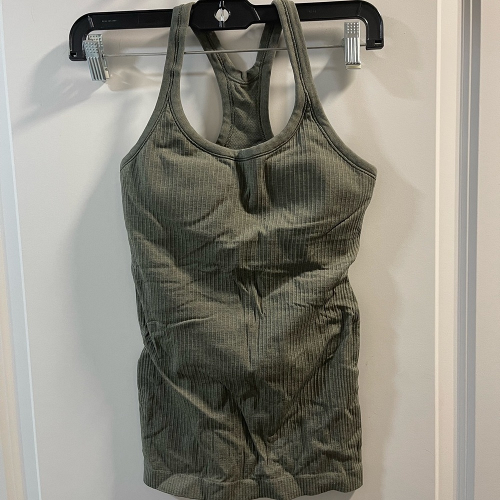Lululemon Ebb To Street Tank Top Good Condition